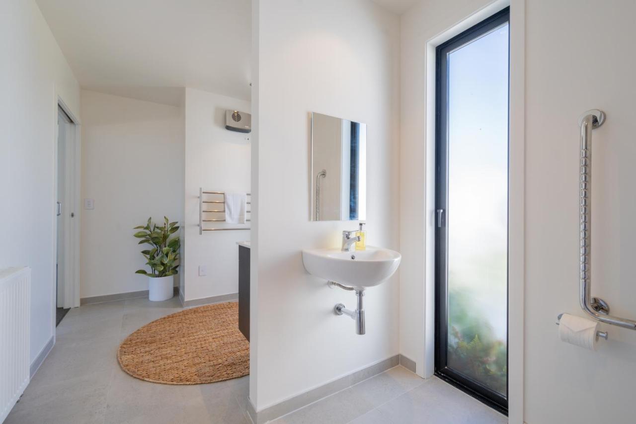Lake House - Te Anau Holiday Home 外观 照片
